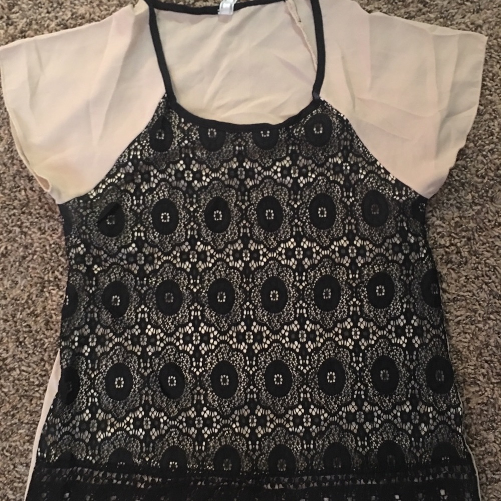 Cute blouse